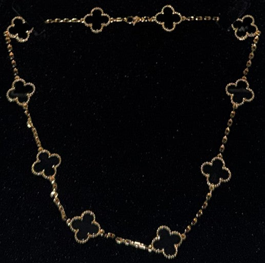 COLLAR  10 TREBOL / DORADO CON TREBOL NEGRO / PLATA .925 BAÑO DE ORO 18K