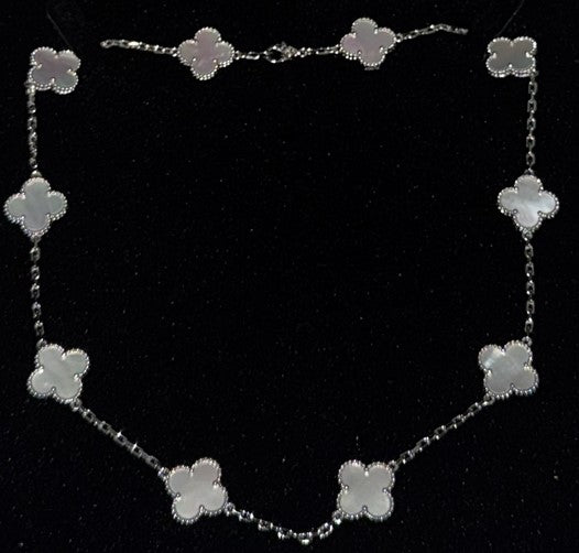 COLLAR	10 TREBOL /PLATA CON TREBOL BLANCO DE CONCHA NACAR / PLATA .925 BAÑO DE ORO BLANCO 18K